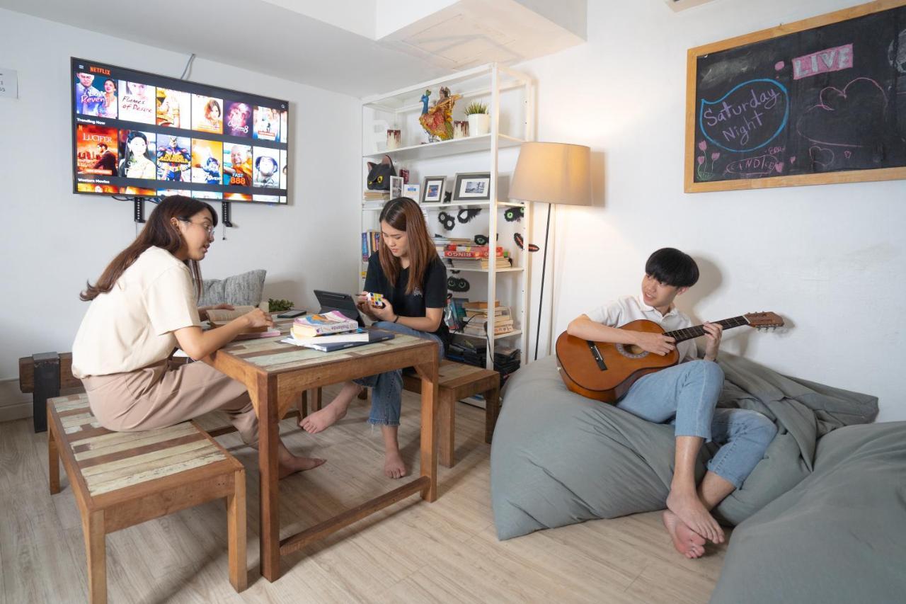 3Howw Hostel @ Sukhumvit 21 Bangkok Zewnętrze zdjęcie