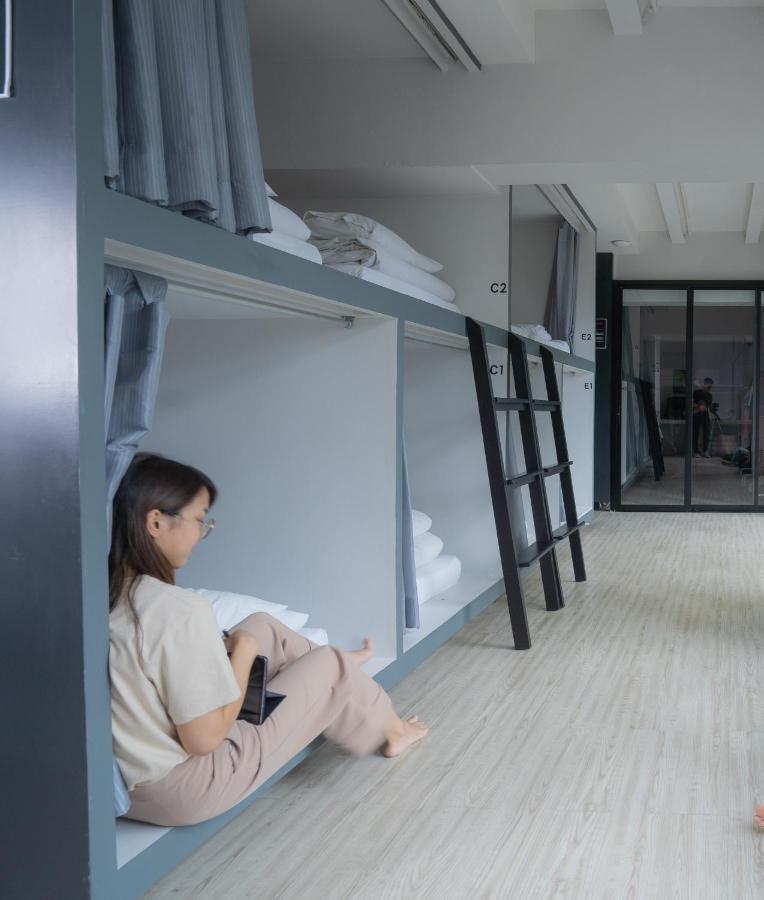 3Howw Hostel @ Sukhumvit 21 Bangkok Zewnętrze zdjęcie
