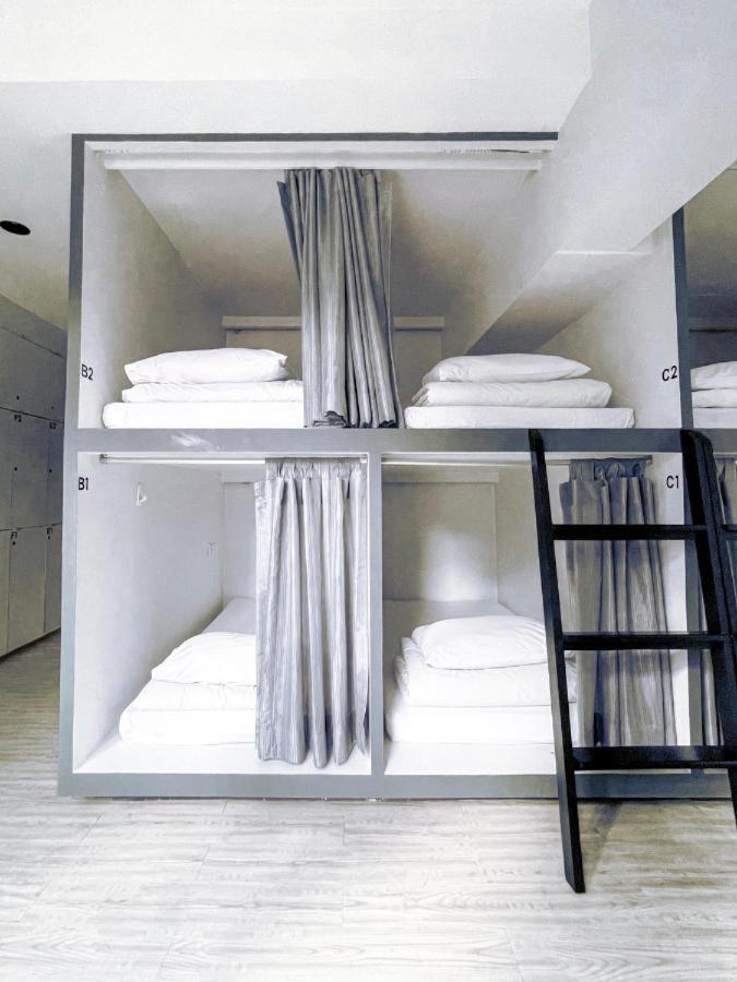 3Howw Hostel @ Sukhumvit 21 Bangkok Zewnętrze zdjęcie