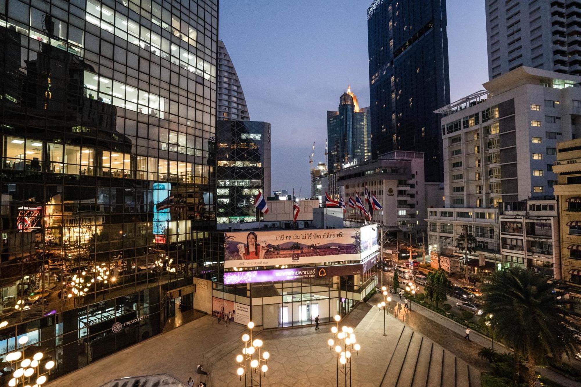 3Howw Hostel @ Sukhumvit 21 Bangkok Zewnętrze zdjęcie