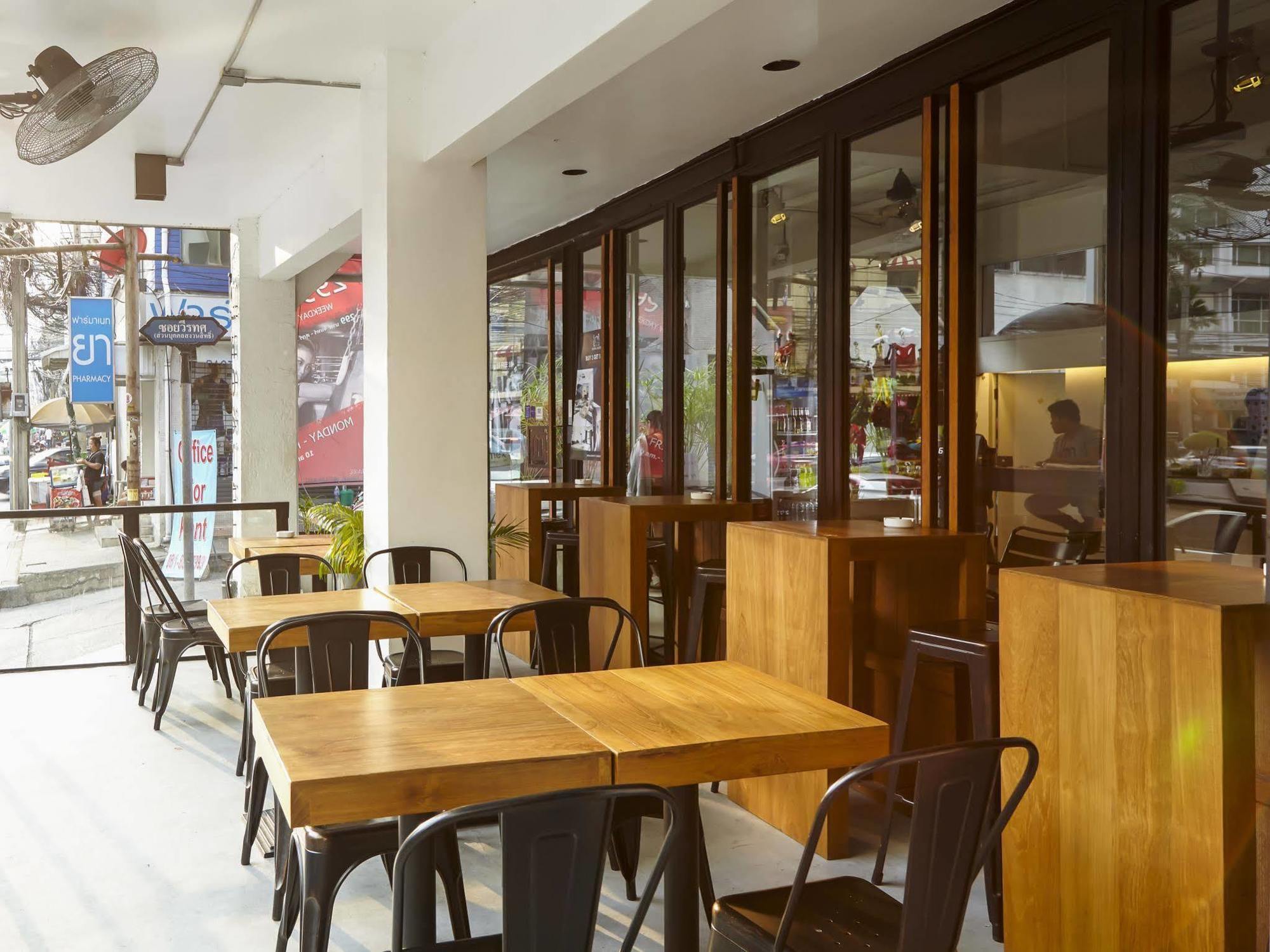 3Howw Hostel @ Sukhumvit 21 Bangkok Zewnętrze zdjęcie